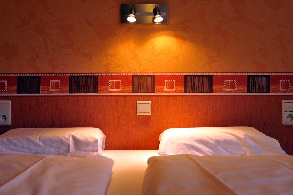Hotel Gai-Sejour La-Roche-en-Ardenne Bagian luar foto